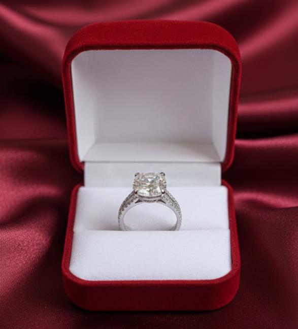 Lab Grown Diamond Round  Ring