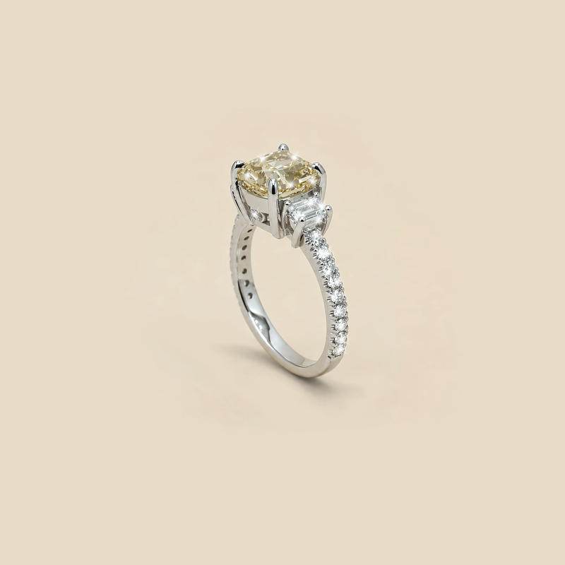 Lab Grown  Diamond Yellow Cushion Cut Square Ring