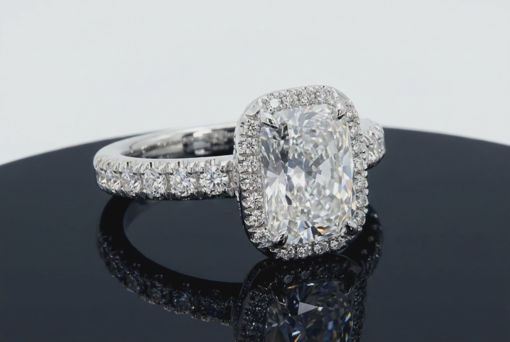 Lab Grown Diamond Radiant Cut